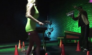 Carly Parker Jacks Up Her Skirt For An Alleyway Quickie On His Big Cock