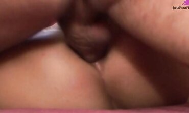 Harmony Hex Teaches A New Girl How To Take Creampies