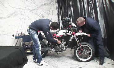 2 fellows in the garage waited until their gfs came back and pulverized them two