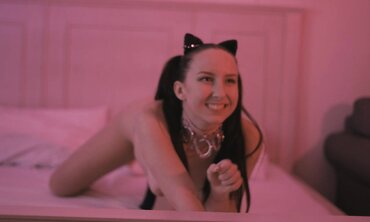 Bella Angel is Night Kitty - glamour costume play vid with assfuck speculum