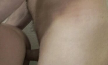 Tasty College Girl Gets a Hardcore Blowjob and Cumshot