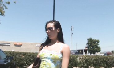 Brunette Nadia Takes on Florida Bi-Atch in Hardcore Action