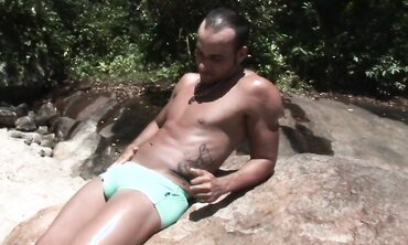 Rock's Chocolate Beach Body