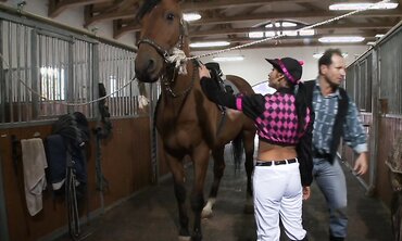 Hardcore Fuck with Tiny Latina Jockey
