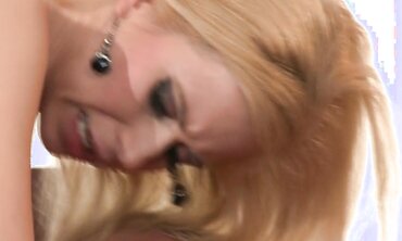 Natural Blonde Babe With Huge Tits Gets Hard Titfuck