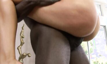 Cassidy Blue Gets Anal Interracial Action