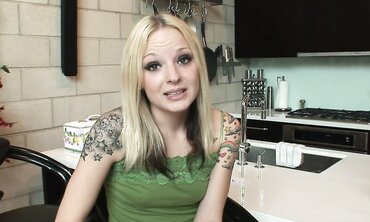 Super Hot Blonde With Hazel Eyes And Tattoos