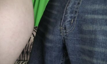 Amateur Brunette Samantha's Natural Hardcore College Debut