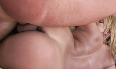 Kirra Lynne Takes a Big Cock Hardcore