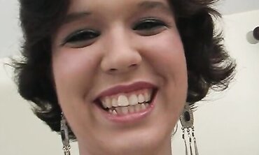 POV: Brunette Amateur New