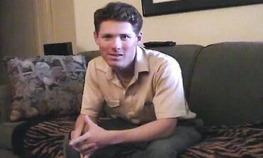 Gay-For-Pay Twink Faps Solo