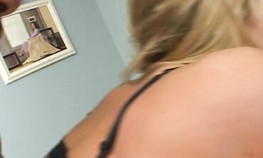 Nikia Moore Takes Double Penetration