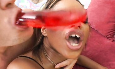 Marie Luv's Luxurious Ebony Ass