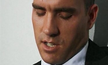 Biz Dude Delivers Oral Pleasure