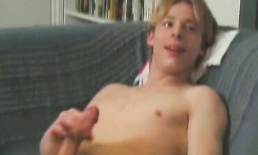 Lenny: The Gay-For-Pay British Newbie