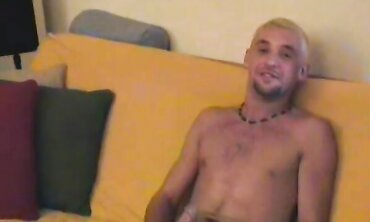 Top Model Hunks Fucked Hard In A Hot Threesome