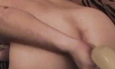 Amateur MILF Explores Her Sexuality Through Erotic Dance