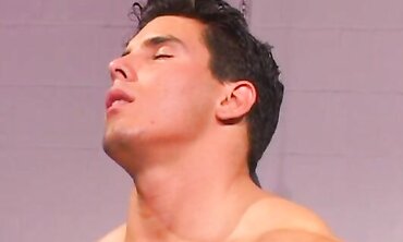 Muscular Guy Shows Off His Body In The Gym And Gives Fitness Tips