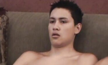Hot Twinks Fuck Hard In The Shower - GayRoom