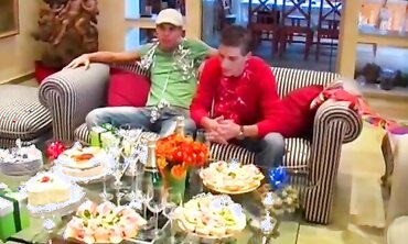 No-Condoms MILF Seduces barely legal Guy in Hot Hotel Room - Erin Electra