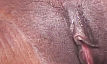 Dark & Delicious Threesome - MILF FFM Blowjob Creampie
