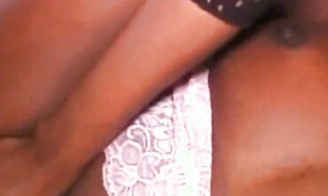 Dark & Delicious Threesome - MILF FFM Blowjob Creampie