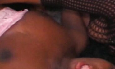 Dark & Delicious Threesome - MILF FFM Blowjob Creampie