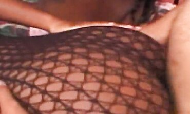 Dark & Delicious Threesome - MILF FFM Blowjob Creampie