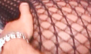 Dark & Delicious Threesome - MILF FFM Blowjob Creampie