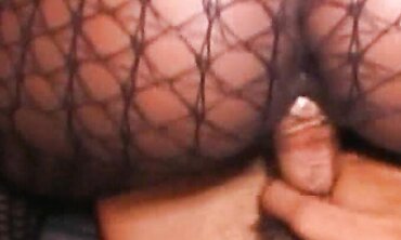 Dark & Delicious Threesome - MILF FFM Blowjob Creampie