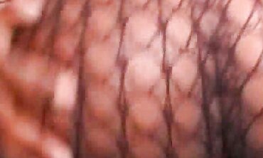 Dark & Delicious Threesome - MILF FFM Blowjob Creampie