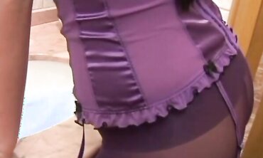 Hot Brunette Babe in High Heels Gives an Erotic Footjob with Perfect Toe Sucking