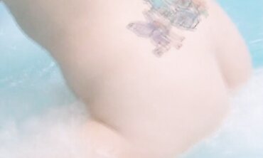 Sandy Haired Babe Enjoys A Relaxing Spa Day With Her Girlfriends