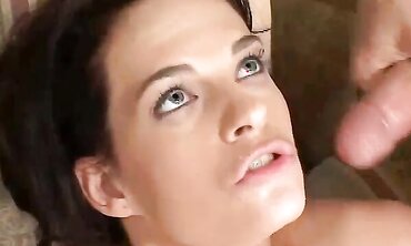 Crissy's Sexy Dance Moves - Hot Blonde Teen Babe Shows Off Her Best Assets