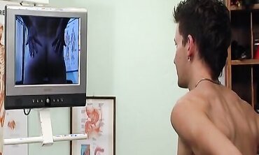 Sexy MILF Rides Dildo to Orgasm - Amateur Milf Babe Shows Off Her Skills