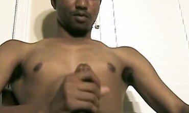 Ryan's Big Dick Chronicles - Pornstar Interview & Behind The Scenes Footage