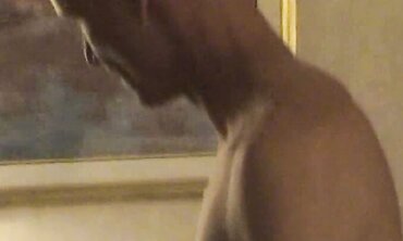 Hot MILF Gives Her Husband A Surprise With An Erotic Massage And Sex