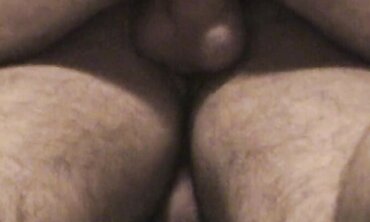 Risks Pay Off Big Time in This Sexy Business Venture