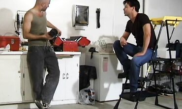 Teenage Girl Chooses Older Boy For A Wild One Night Stand