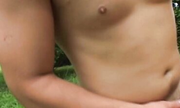 Hot Babe Gives A Sensual Handjob And Deepthroat To Her Man's Huge Dick - POV