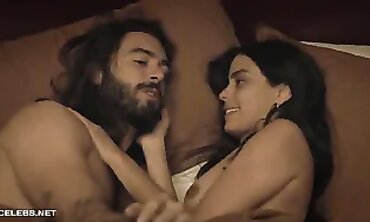 Paola Fernandez Bare: American Masturbation Contest