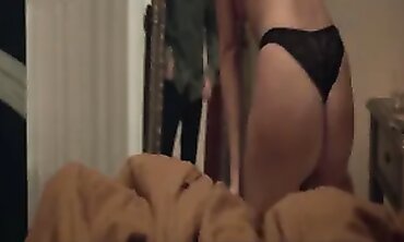 Paola Fernandez Bare: American Masturbation Contest