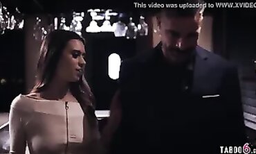 Jill Kassidy Seduces Married Boss Charles Dera