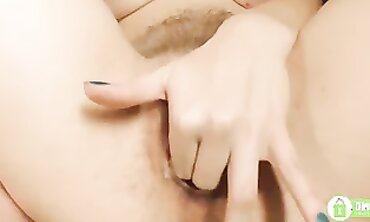 Sasha Grein's First Fisting Experience on Webcam