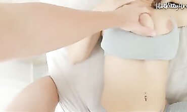 Latina With Perfect Ass Gets Creampie Screw