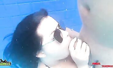 Ed Junior Takes a Deepthroat from a Hot Latina