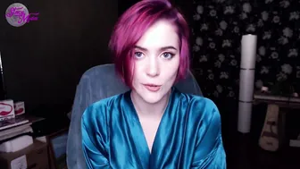 Russian Bi Girl Gives Dirty Talk Jerk Off Instructions