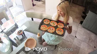 POV Thanksgiving Party Creampie With Kenzie Reeves