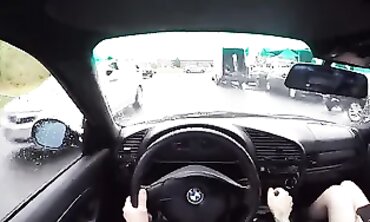 Eleva Blondina Si Slaba Fututa In Masina
