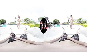 Veronica Leal: Sensuous Poolside POV Hardcore